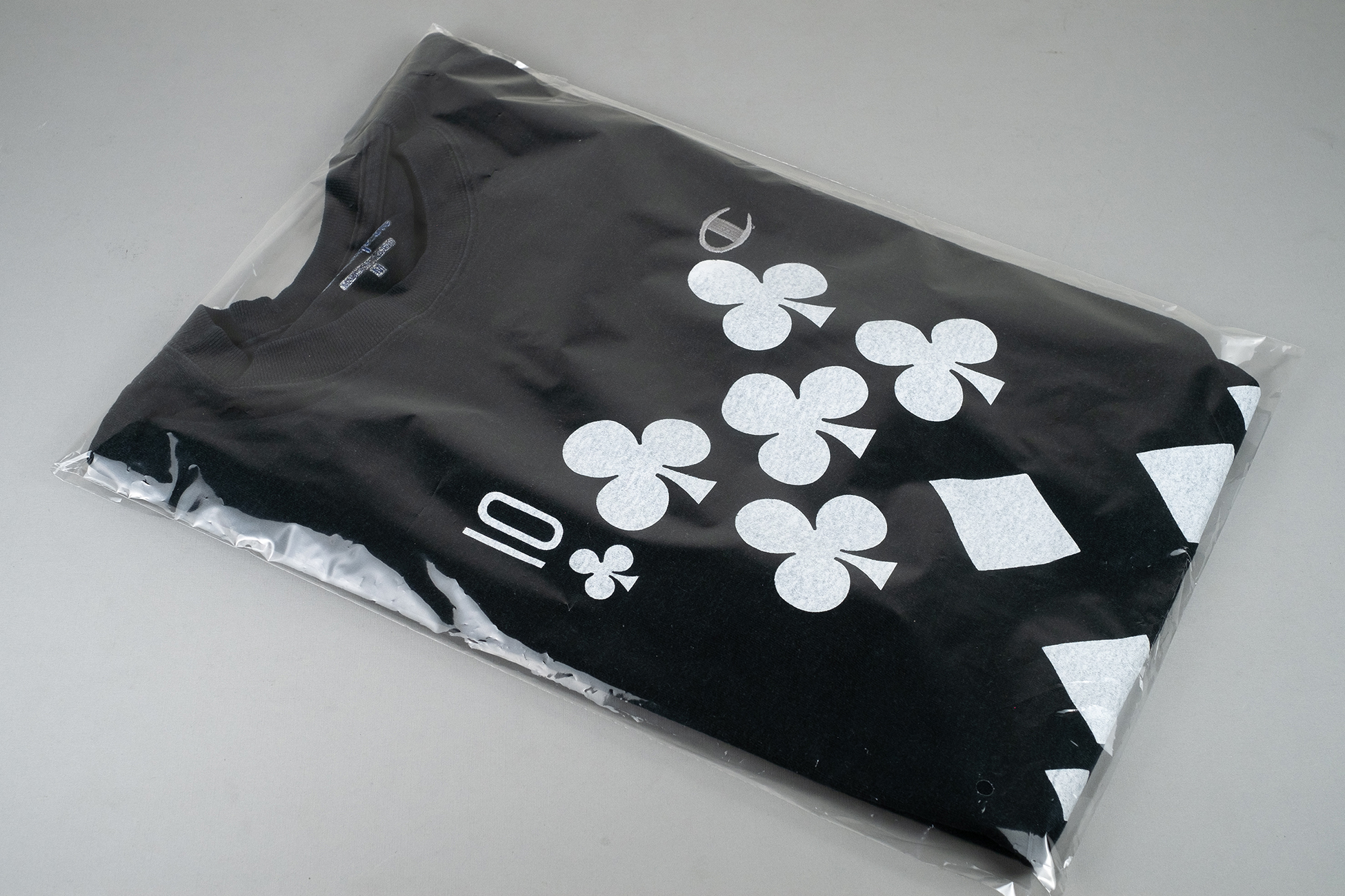 M/L — Champion (SOLD OUT)