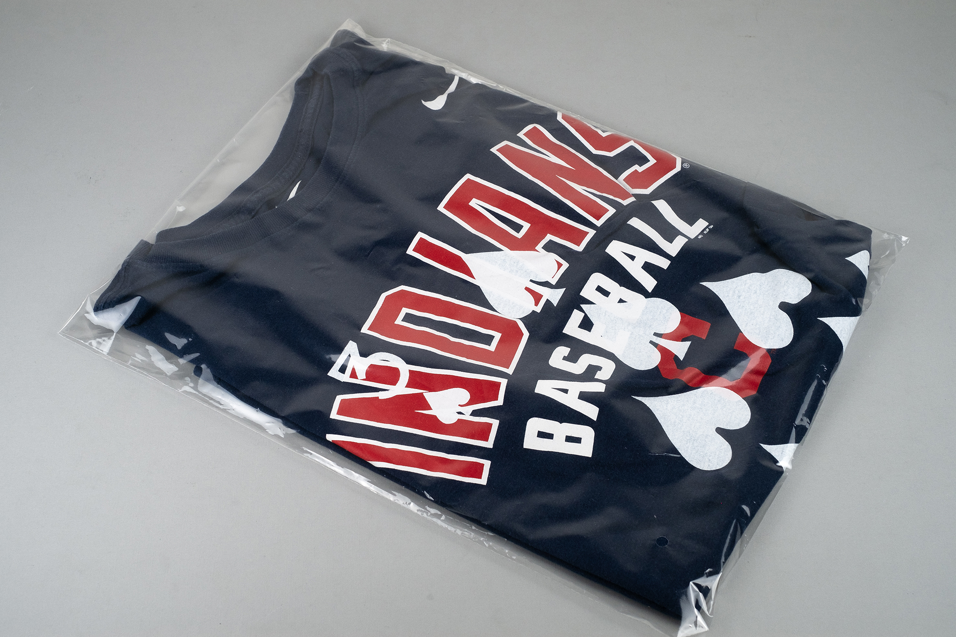 M/L — Nike (SOLD OUT)