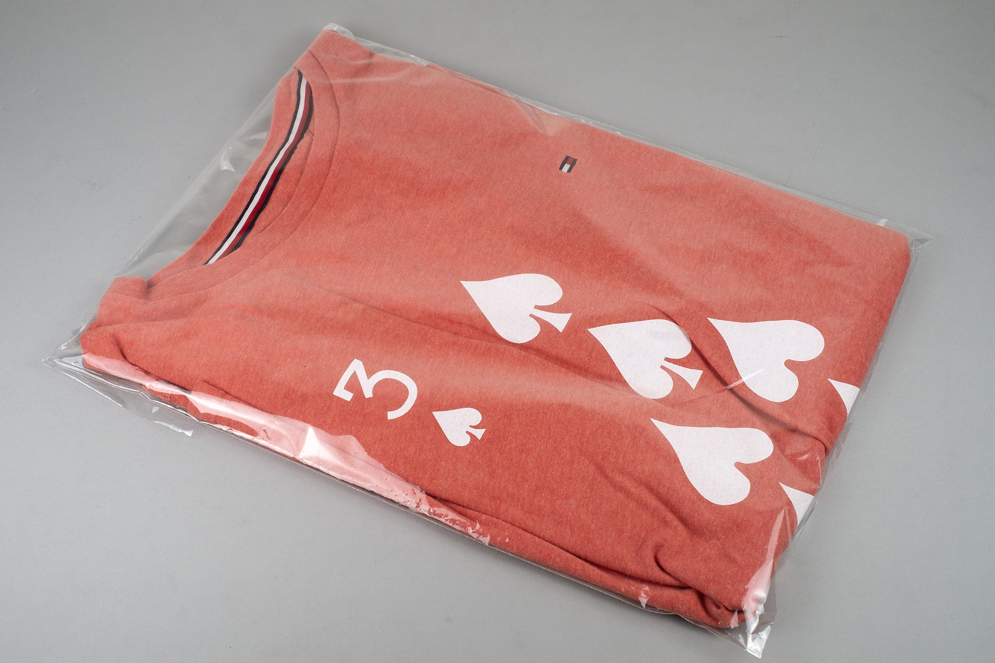 M/L — Hilfiger (SOLD OUT)